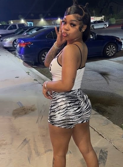 That’s HOT Set🖤💨